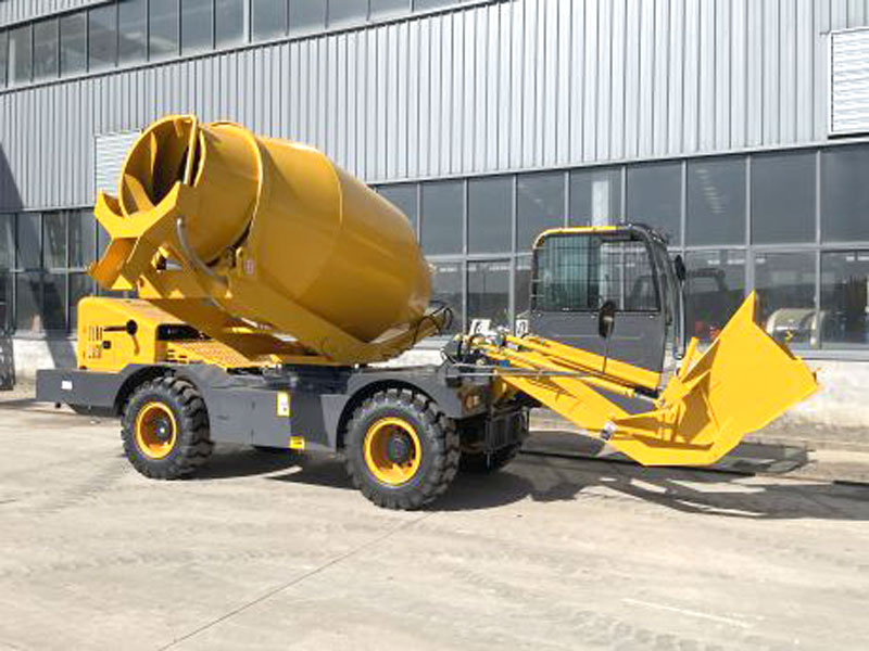 HY600 Self-loading Concrete Mixer